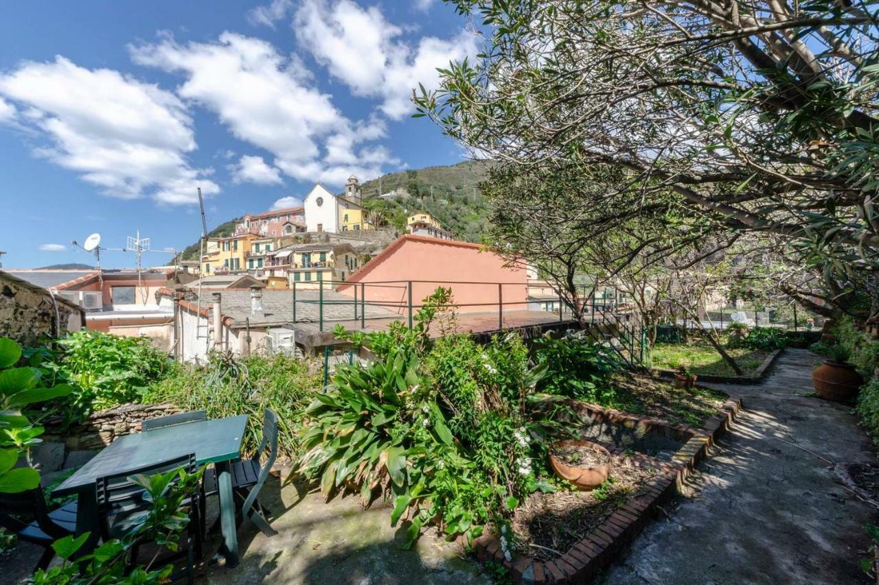 Joivy Spacious 2 Bedroom Apt With Terrace At The Heart Of The Vernazza Exterior photo