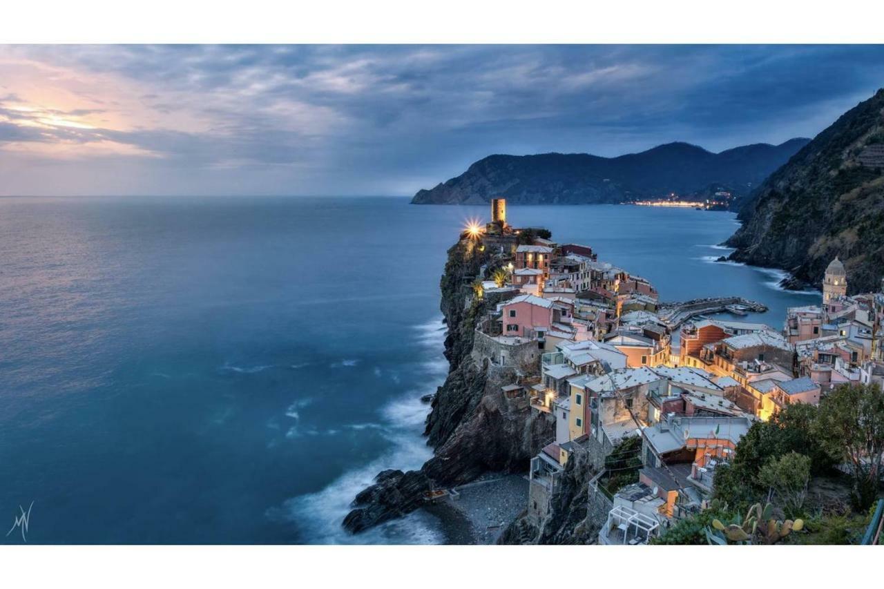Joivy Spacious 2 Bedroom Apt With Terrace At The Heart Of The Vernazza Exterior photo