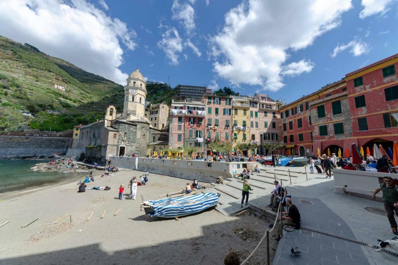 Joivy Spacious 2 Bedroom Apt With Terrace At The Heart Of The Vernazza Exterior photo